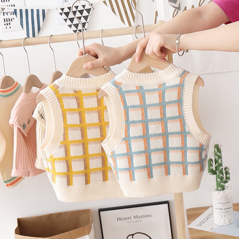Áo len không tay thời trang xinh xắn cho bé yêu