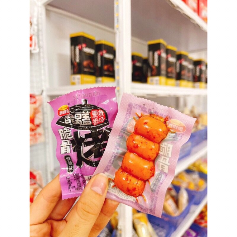 Xúc xích sụn gà