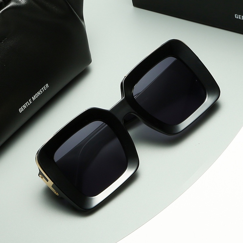 Kính Mát Gọng Vuông Kim Loại Chống Nắng Phong Cách Thời Trang Phương Tây