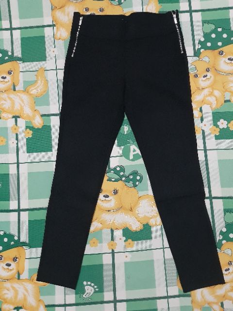 Quần zara  khóa hông sz s new
