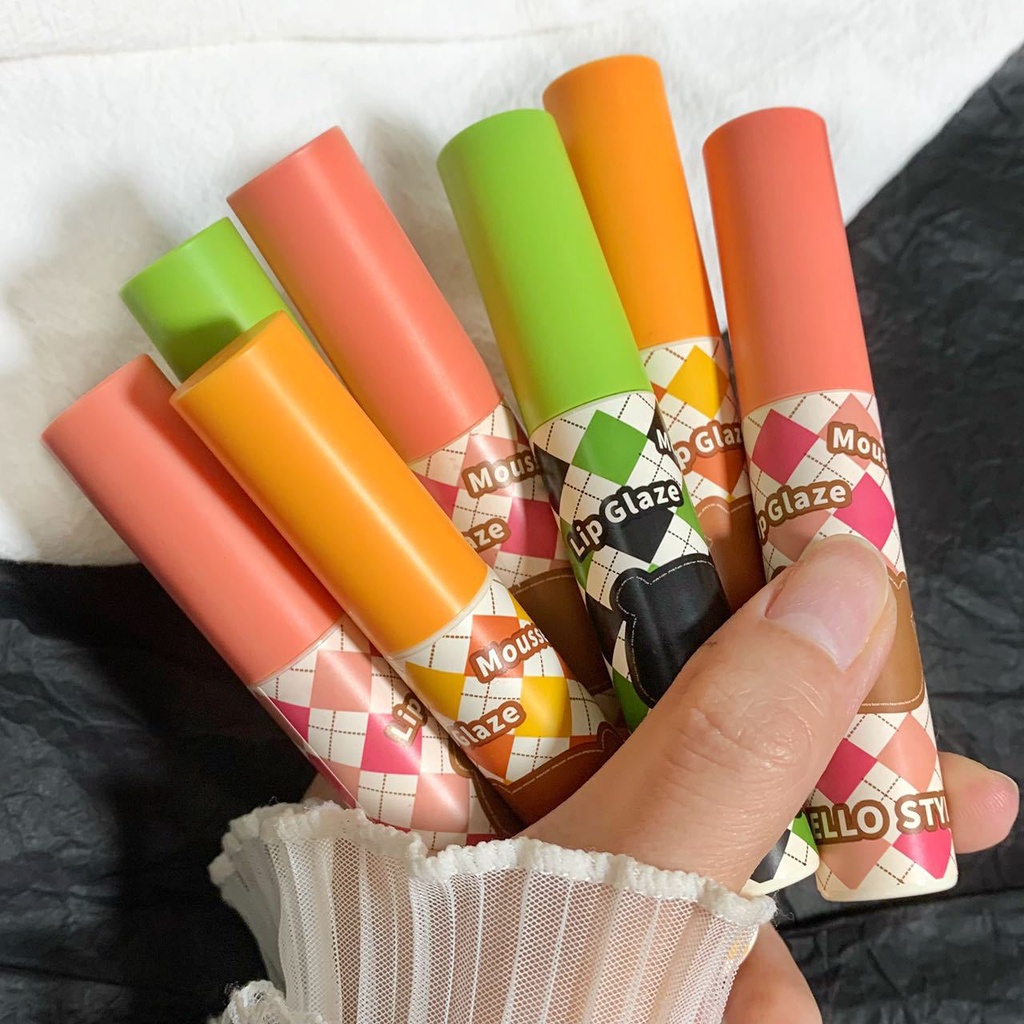 Son Môi Chất Nhung Lì Tự Nhiên 9 Màu Tùy Chọn Phong Cách Hello Kitty