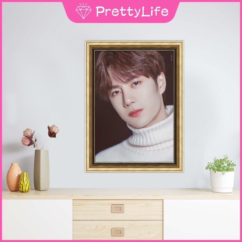 Bộ Tranh Đính Đá 5d Họa Tiết Vua Yibao Độc Đáo Trang Trí Nhà Cửa