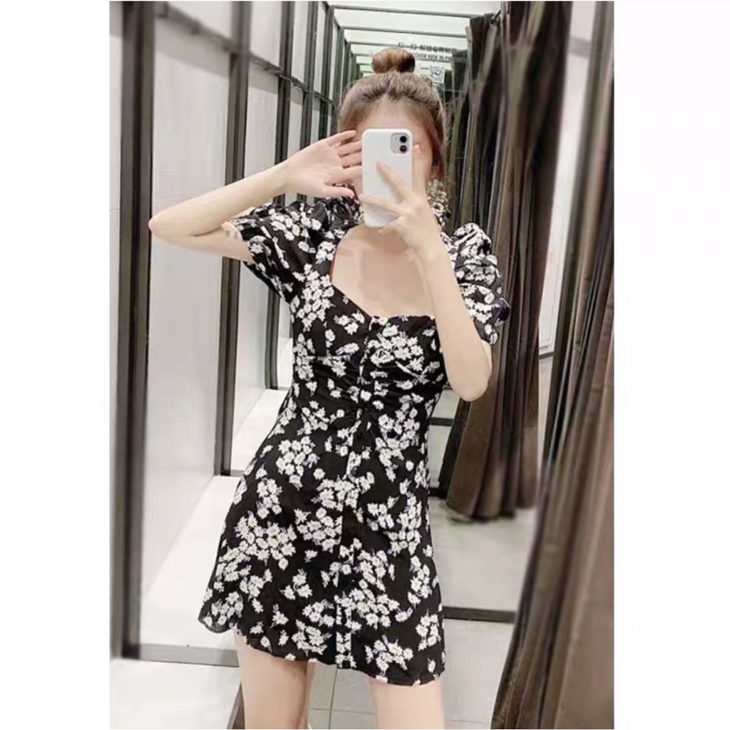 [GIÁ SỈ] VÁY HOA ĐEN DÚM KHUY - CHẤT TRƯỢT NHẬT | BigBuy360 - bigbuy360.vn