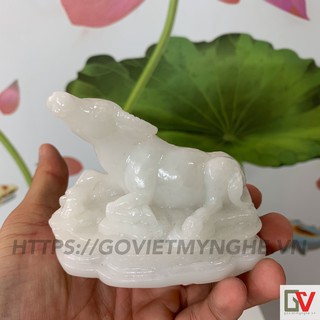 [Tượng con trâu] Tượng đá trang trí Trâu phong thủy - Chiều dài 10cm - Màu trắng đá non nước