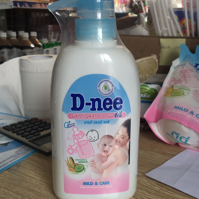 Nước rửa bình sữa D-nee 500ml