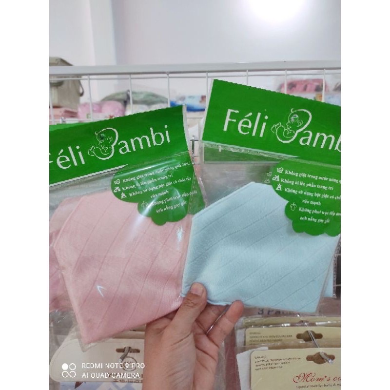 Yếm Tam Giác Sợi Tre Feli Bambi[ Set 2v]