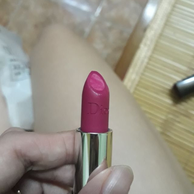 Son dior màu 852