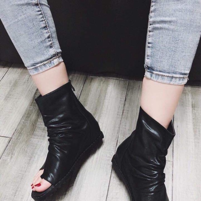 Giày boot nữ xỏ ngón cổ cao