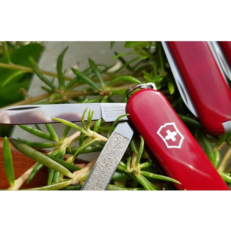 Dụng Cụ Đa Năng Victorinox Thụy Sĩ Classic SD.
