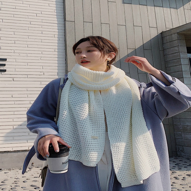 Khăn choàng len màu sắc phong cách thời trang dành cho cả nam và nữ