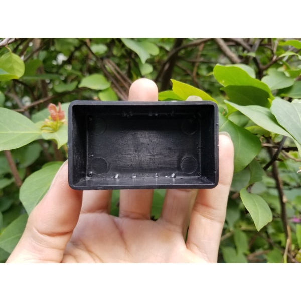 BOX NHỰA 59*35*23mm KW4