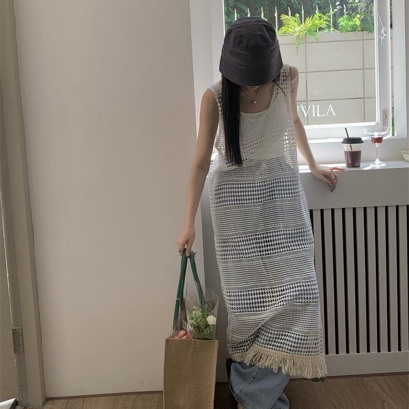 Đầm Hai Dây Dệt Kim Rỗng Phối Tua Rua Thời Trang Mùa Xuân Mới Cho Nữ
