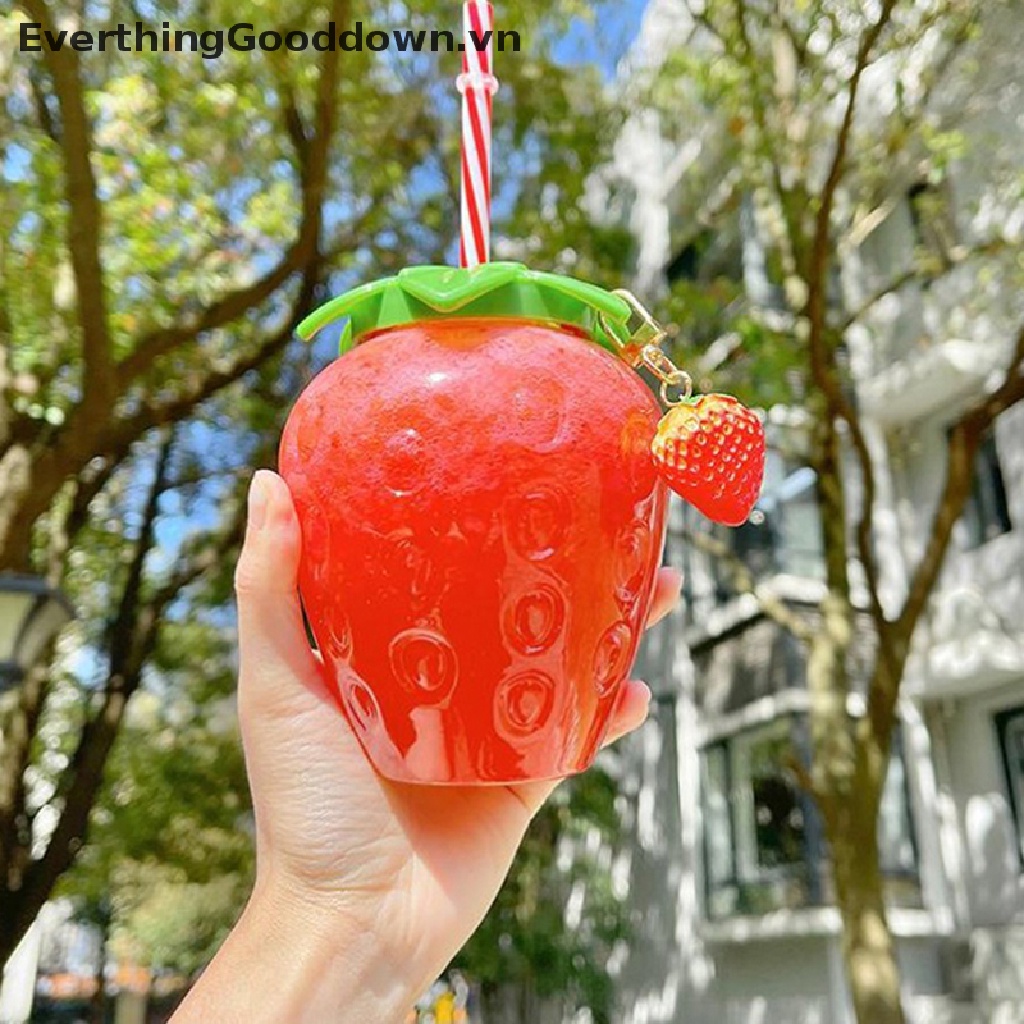 Everthinggooddown Bình Uống Nước 500ml Có Ống Hút Hình Trái Dâu Dễ Thương