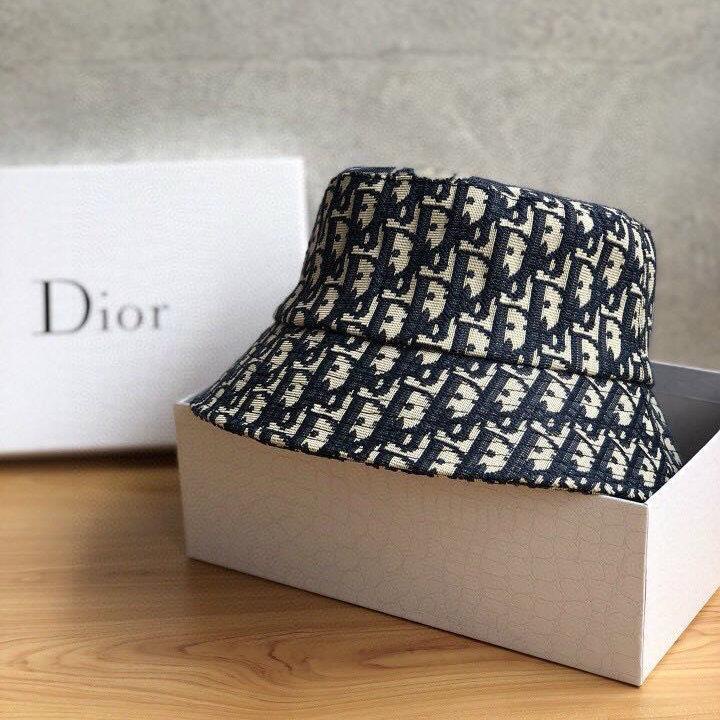 Nón Bucket Dior Chống Tia Cực Tím Thời Trang Đi Biển Năng Động