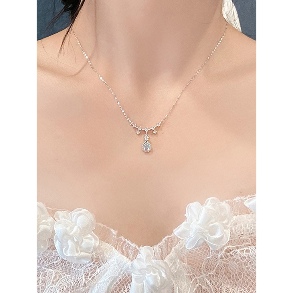 Dây Chuyền Mặt Hình Giọt Nước Đính Đá Pha Lê Thời Trang Cho Nữ