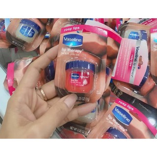hủ son dưỡng môi Vaseline