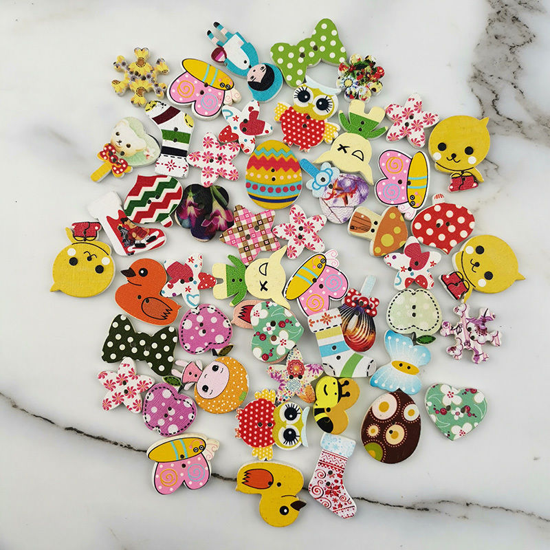 Set 50 Cúc Áo Bằng Gỗ Kiểu Dáng Hoạt Hình Dễ Thương Xinh Xắn