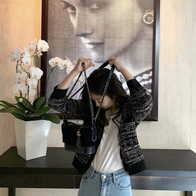 ÁO KHOÁC LEN JENNIE BLACKPINK