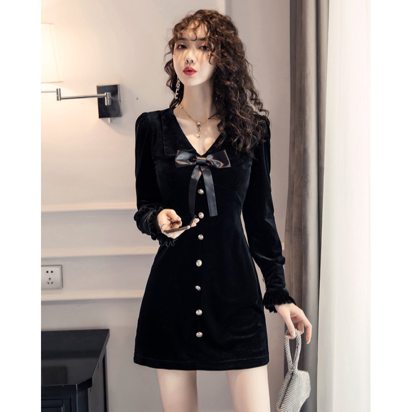 [SALE CHÀO HÈ] Váy nhung cổ chữ V có lót trong đính nơ lụa đen siêu sang chảnh | BigBuy360 - bigbuy360.vn