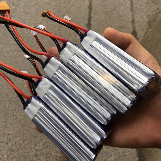 Pin lipo 3S 11.1V 2200mAh 35C cho xe điều khiển RC, cano, máy bay cánh bằng F22, SU27 giắc T hoặc XT60
