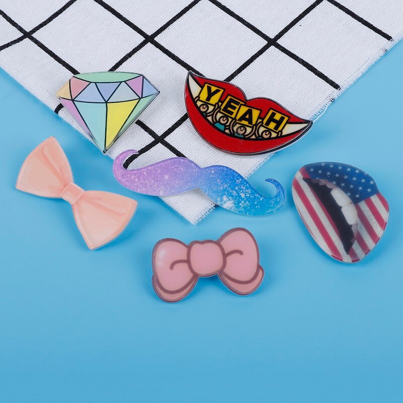 Trâm Cài Áo Hình Đôi Môi Mặt Cười Nơ Hồng Dễ Thương Bằng Acrylic Dành Cho Nữ