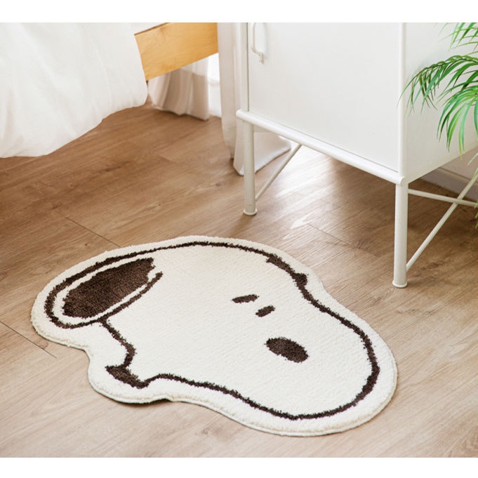 Thảm lót của chùi chân hình Snoopy Kích thước 53x66cm