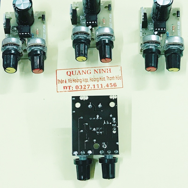 MẠCH BĂM XUNG 2 VẾ C CHUNG