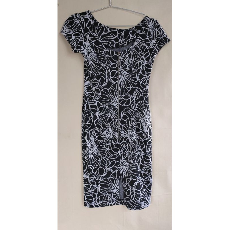 Đầm K&K sz S