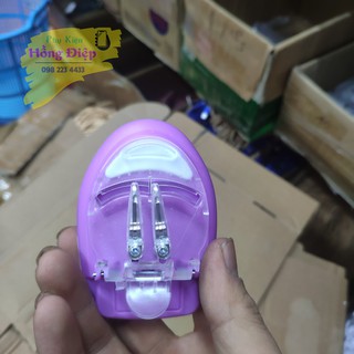 Sạc Pin Đa Năng Chân Kẹp