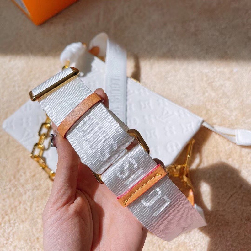 Túi xách đeo chéo Luôn Vui Tươi CoussinSuper cực chảnh