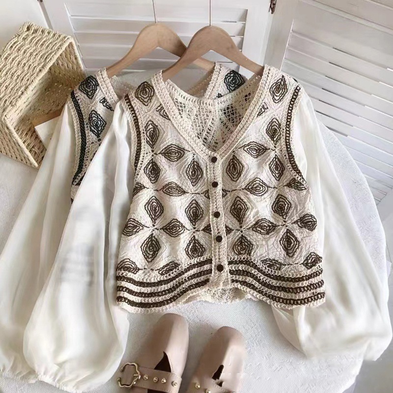 Áo Sơ Mi Chiffon Tay Dài Dáng Rộng Cổ Chữ V Phối Nút Thời Trang Cho Nữ