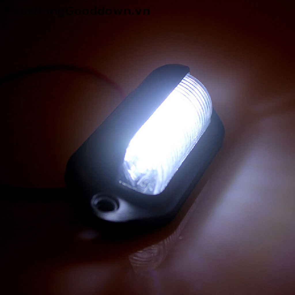1 Đèn LED 6 Bóng 12V Chống Nước Gắn Biển Số Xe Hơi, Xe Tải, Tàu Thuyền