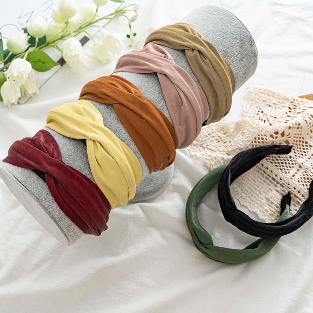Băng Đô Cài Tóc Bản Rộng Bằng Da Lộn Màu Sắc Trơn Phong Cách Hàn Quốc Dễ Phối Đồ Cho Nữ