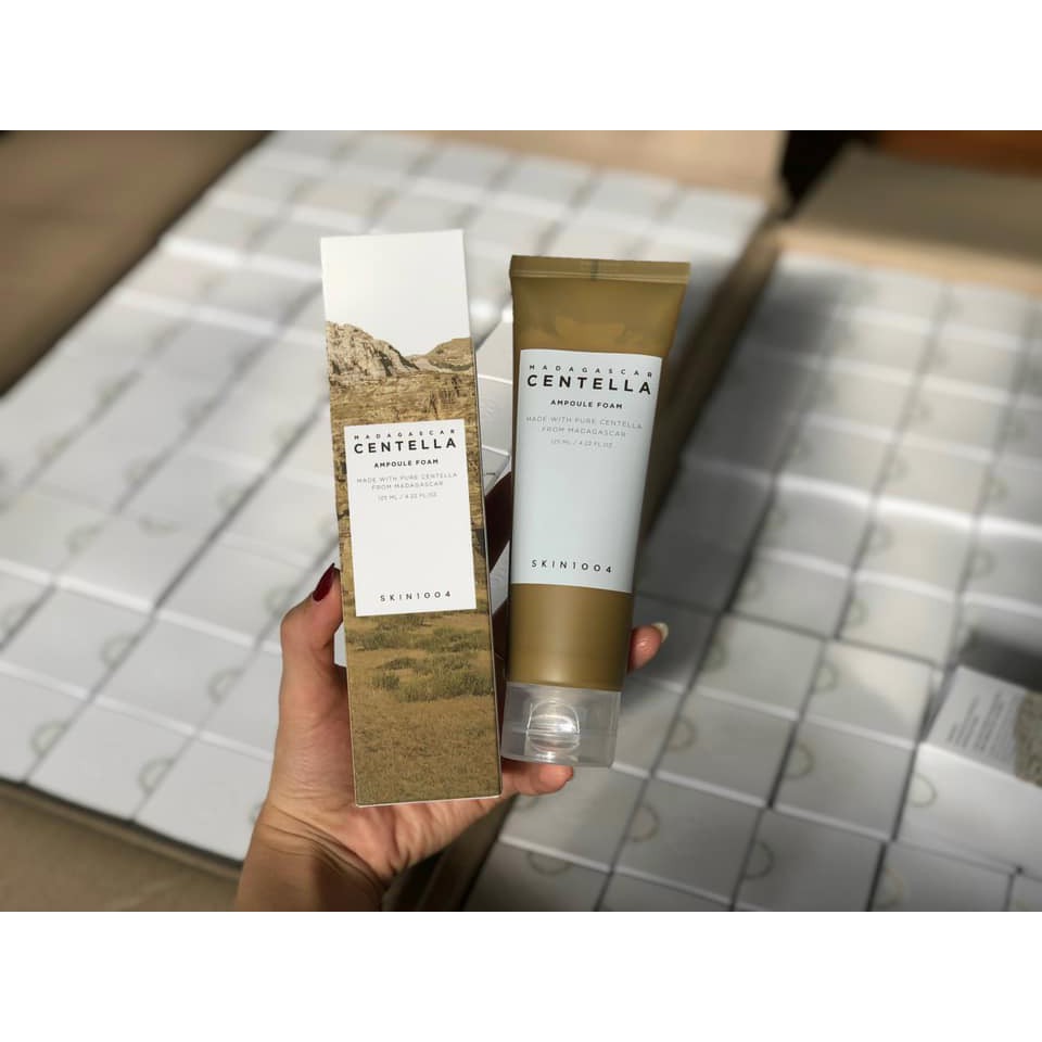 Sữa Rửa Mặt Rau Má Madagascar Centella Ampoule Foam 125ml..