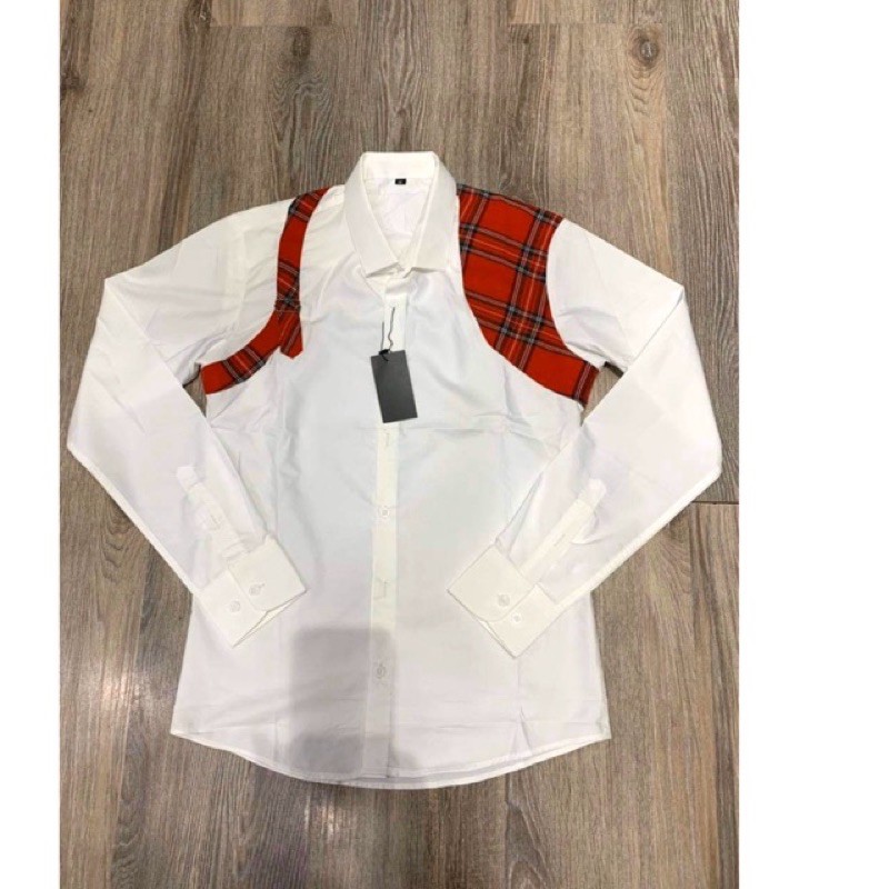 Áo sơ mi trắng MCQ phối kẻ vai bbr cực đẹp,viền kẻ ba màu siêu Hot | BigBuy360 - bigbuy360.vn