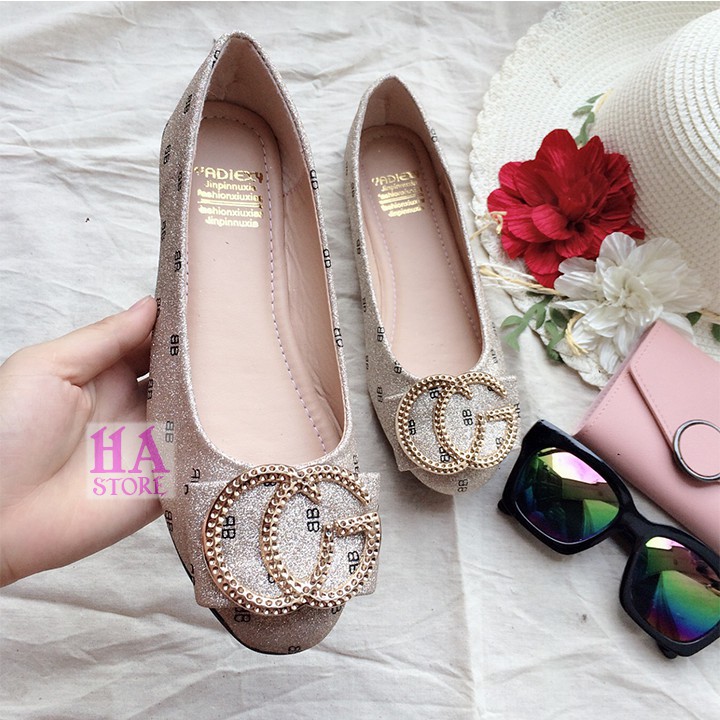 [Sale 50%] Giày bệt BB gắn móc CG lấp lánh siêu đẹp | BigBuy360 - bigbuy360.vn