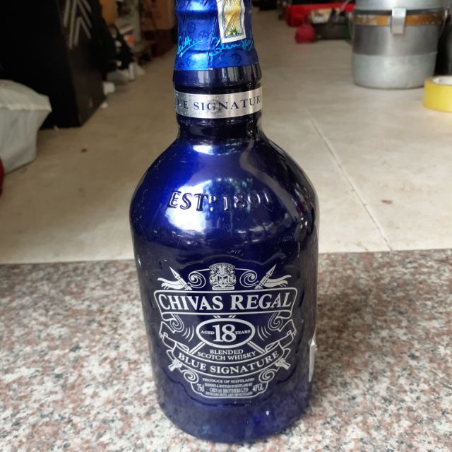 Vỏ chai chivat 18