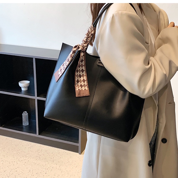 Túi Xách Đeo Vai Kiểu Dáng Thời Trang Dành Cho Nữ