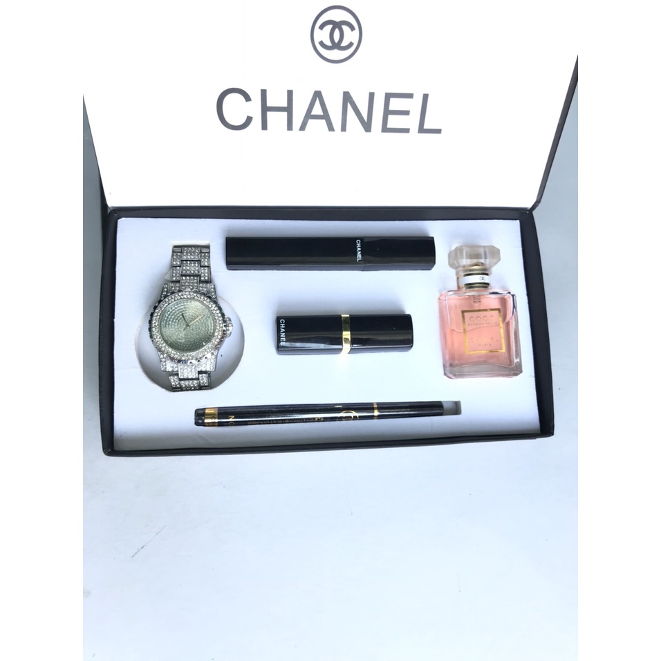 mỹ phẩm nước hoa