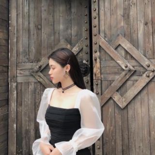 ĐẦM TIỂU THƯ PHỐI REN CAO CẤP
