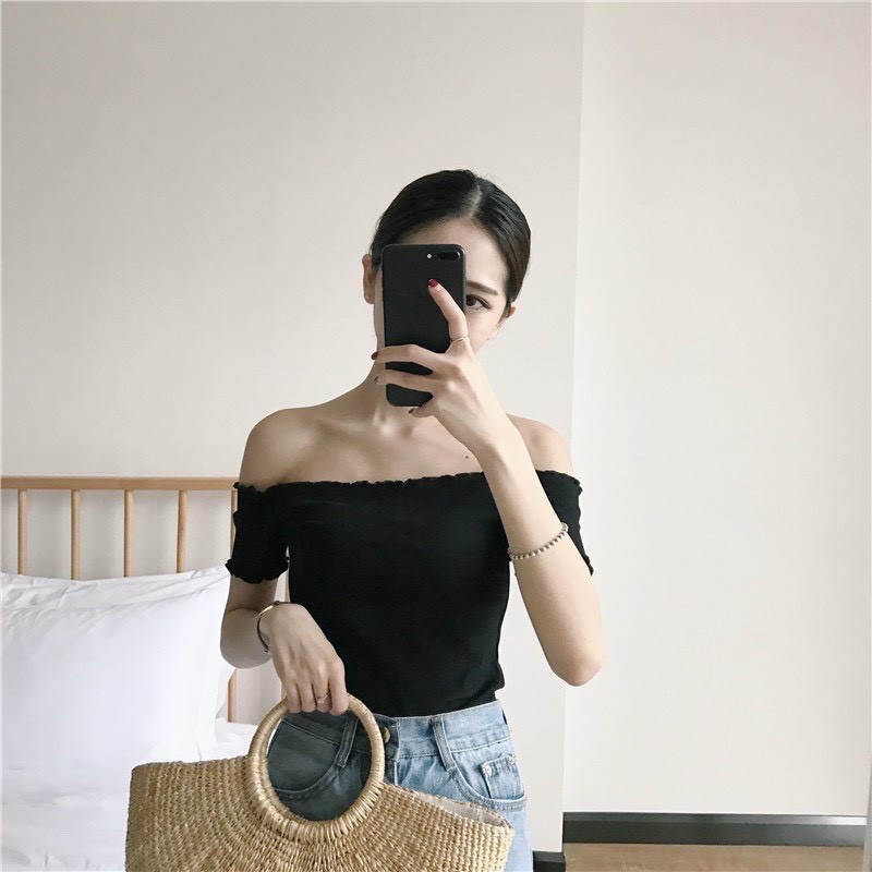 Ao croptop trễ vai tay ngắn thun gan