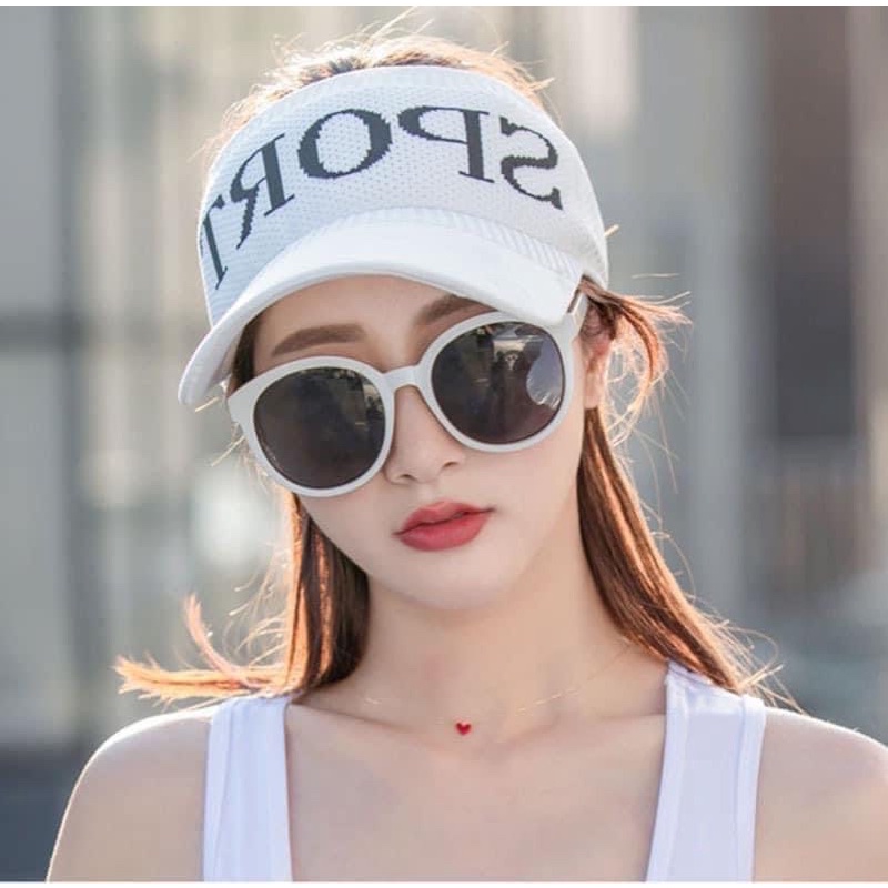Kính V gọng trắng thời trang sành điệu - Bobu shop - đi biển sống ảo siêu xinh