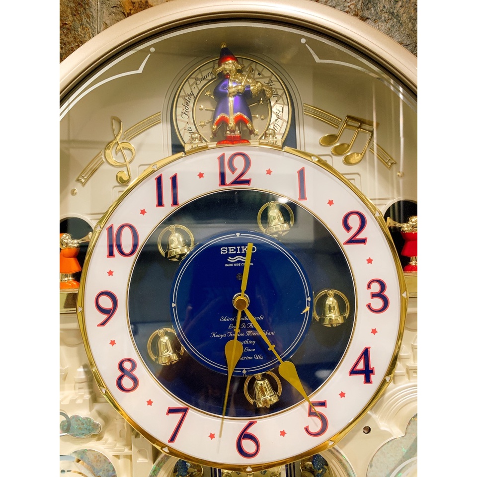 Đồng hồ treo tường Seiko phiên bản trắng sữa Nhật Bản MS832