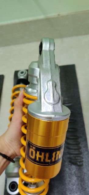 Phuộc sau OHLINS bình dầu mẫu 2019 có núm tăng chỉnh gắn Dr Wave RS WIN MAX TAURUS SIRIUS JUPITER AXELO ELEGANT