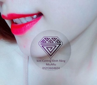 Kim cương nhân tạo đính răng
