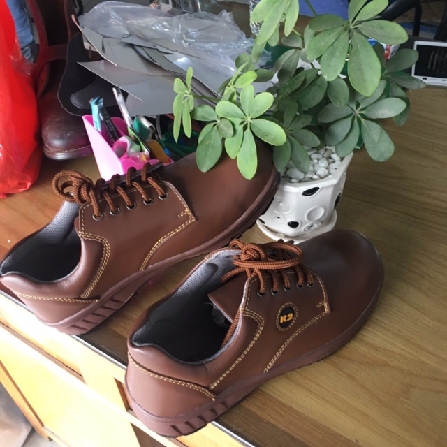 Giày bảo hộ lao động