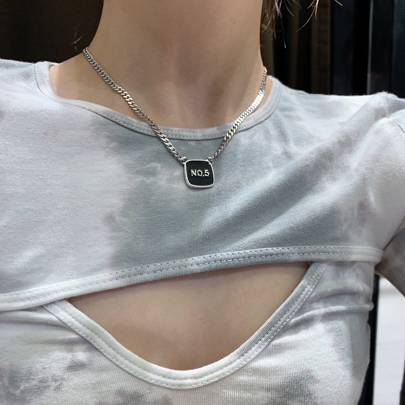 Dây Chuyền Mặt Vuông Kỹ Thuật Số Phong Cách Hip Hop Thời Trang 19A1311