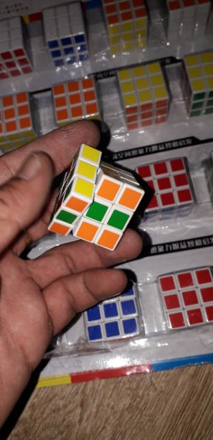 Set 5 cái Rubik mini 3x3 bằng nhựa