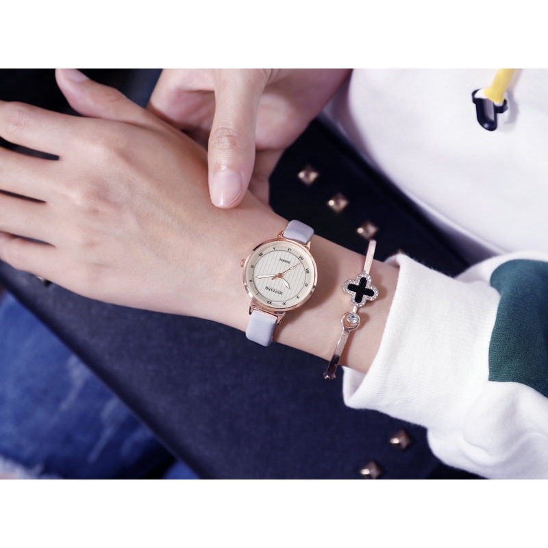 Đồng Hồ Đeo Tay Kiểu Dáng Đơn Giản Thời Trang Cho Nữ | BigBuy360 - bigbuy360.vn
