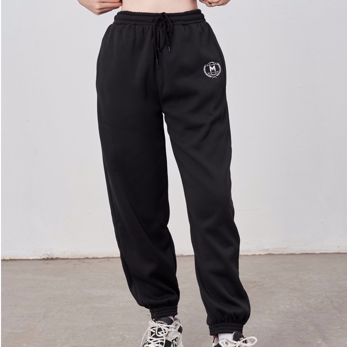 Quần jogger nỉ thêu MRGC quần nỉ bông chun bo gấu - Mia Ritta Q386